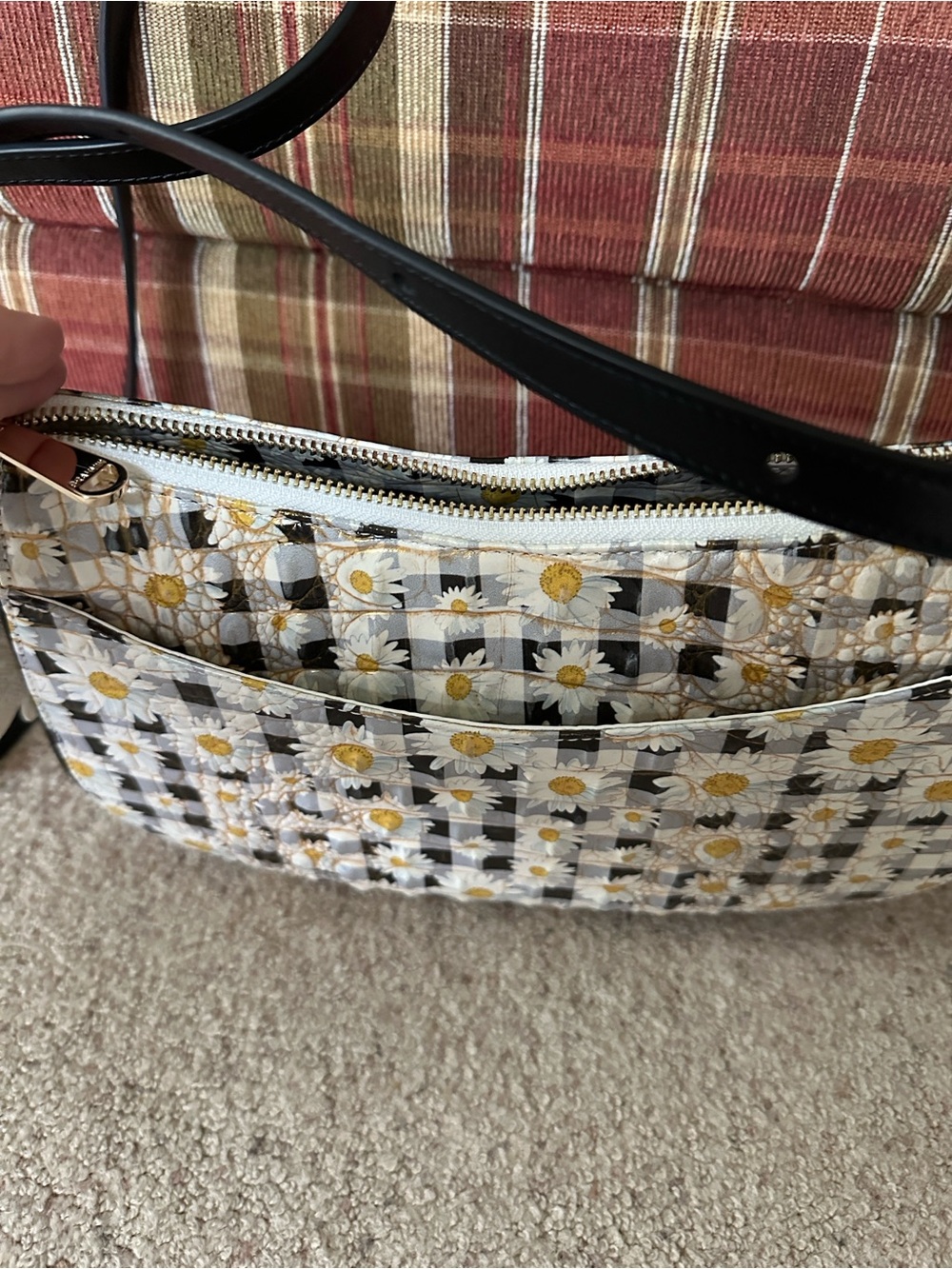 Brahmin crossbody Shanya multi petaline print. - Picture 4 of 7